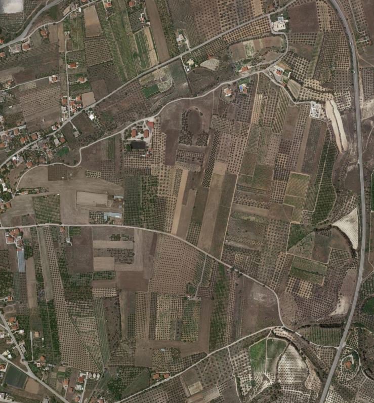 Google Earth© satellite image of the amphitheater area east of ancient Corinth.